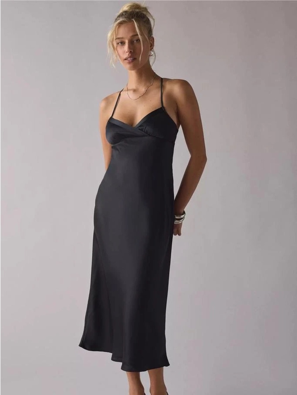 NWOT Urban Outfitters Kimchi Blue Slip It On tie-back satin midi dress